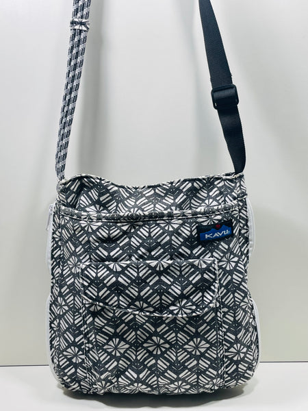 EUC! Kavu Crossbody Purse Canvas Black & White 11"