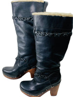 UGG Austrailia 3209 Savannah Boot Black Leather Studded Ladies 8 LT WEAR