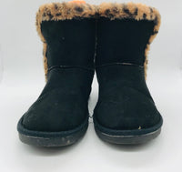 Black Fuzzy Boots With Brown Lining Girls 13/1